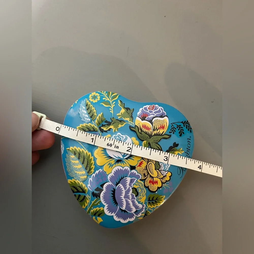 Brighton *measuring *minor